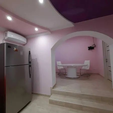 Delux Flat By Tallulah Aparthotel *