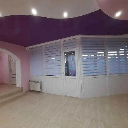 Aparthotel Delux Flat By Tallulah Warna